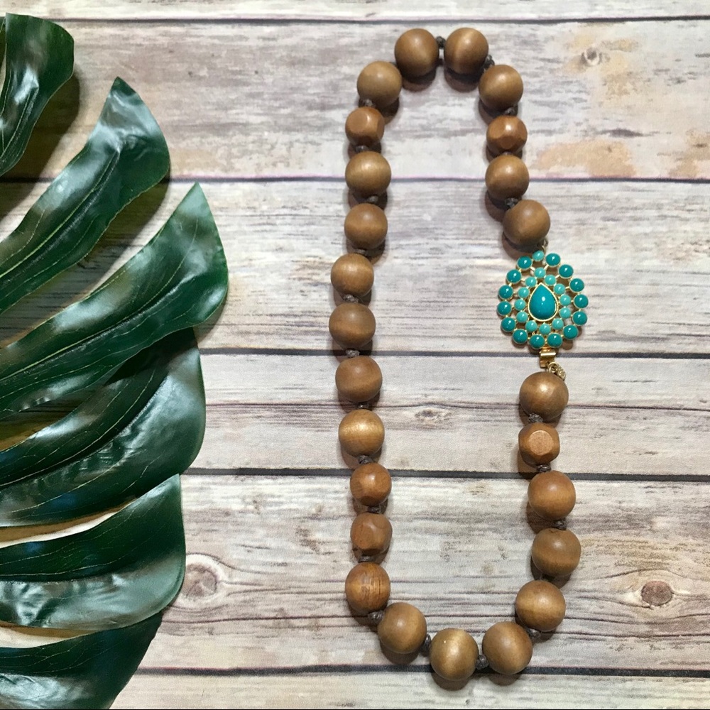 Stella & Dot Charlize Necklace Wood Bead